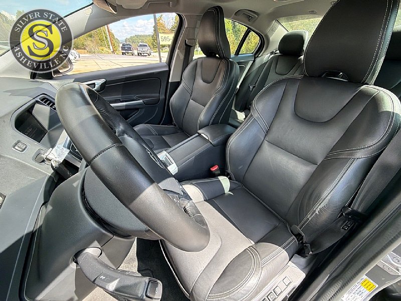 Used 2018 Volvo S60 T5 Dynamic w/ Vision Package AWD/4WD image 12