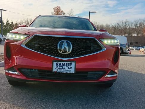 Used 2023 Acura MDX SH-AWD image 8