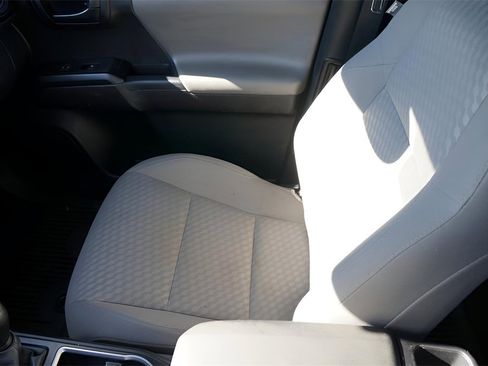 Used 2023 Toyota Tacoma SR w/ SR Convenience Package image 28