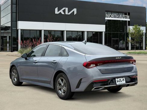 Used 2022 Kia K5 LXS FWD image 6