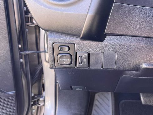 Certified 2019 Toyota Corolla SE w/ Carpet Mat Package (TMS) FWD image 23