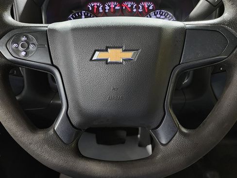 Used 2019 Chevrolet Silverado 2500 W/T w/ WT Convenience Package image 16