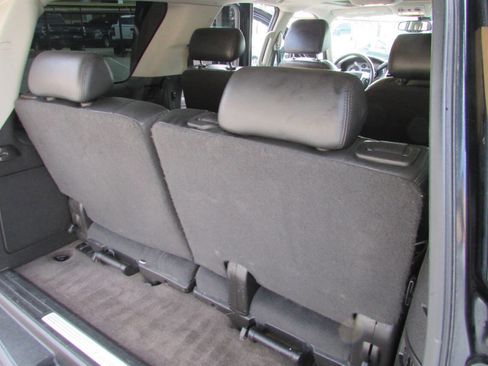 Used 2009 Cadillac Escalade 2WD image 19