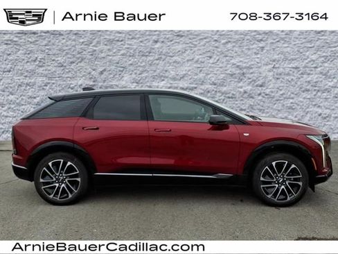 New 2026 Cadillac Optiq Sport 2 image 4