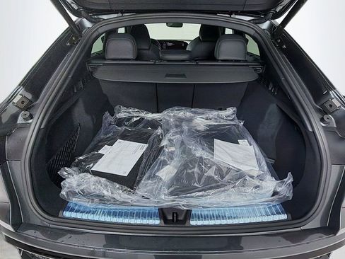 New 2025 Audi SQ5 Premium Plus image 28