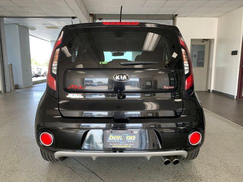 Used 2019 Kia Soul ! FWD image 7