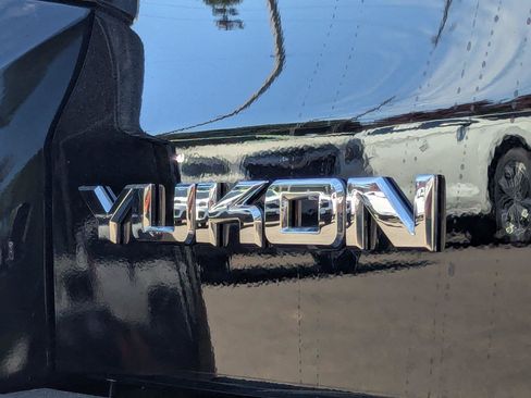 Used 2020 GMC Yukon Denali w/ Denali Ultimate Package AWD/4WD image 37