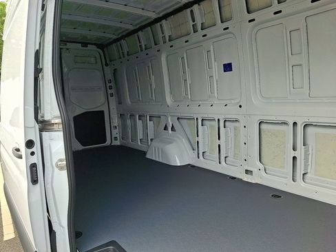 New 2025 Mercedes-Benz Sprinter 2500 image 6