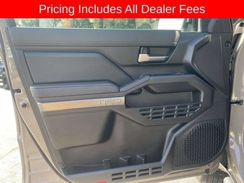 Used 2026 Toyota Tacoma TRD Sport AWD/4WD image 18