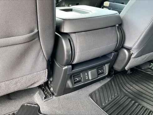 Used 2026 Chevrolet Silverado 1500 LT RWD image 33
