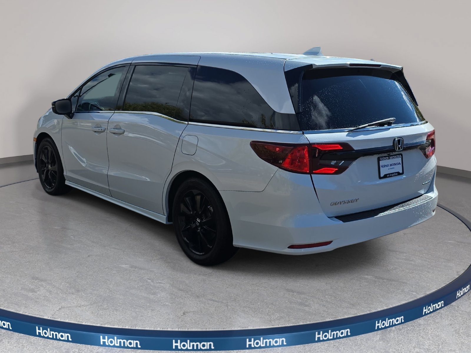 Used 2024 Honda Odyssey Sport image 8