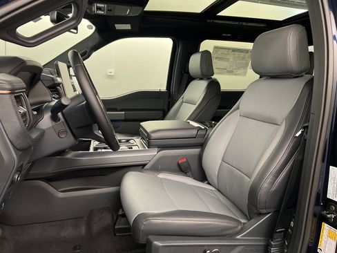 New 2025 Ford F150 Lightning Lariat image 25