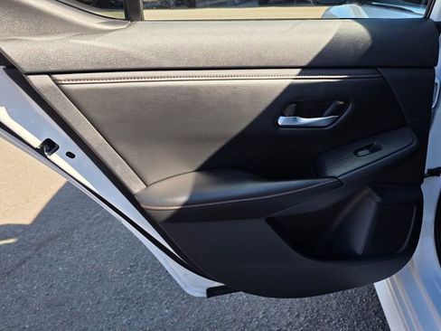 Used 2022 Nissan Sentra SR w/ Trunk Package image 15