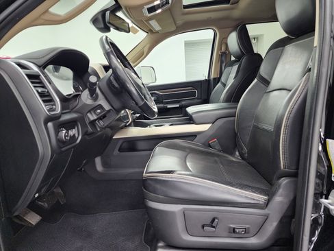 Used 2019 RAM 2500 Laramie image 8