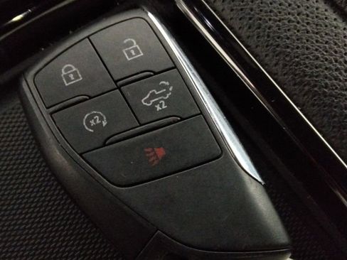 Used 2022 GMC Sierra 1500 AT4 image 42