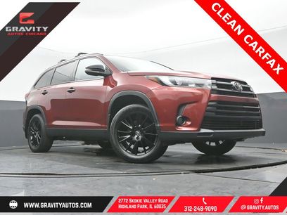 Used 2019 Toyota Highlander SE