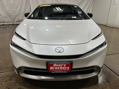 New 2026 Toyota Prius Plug-In Hybrid w/ Limited Premium Package FWD image 11