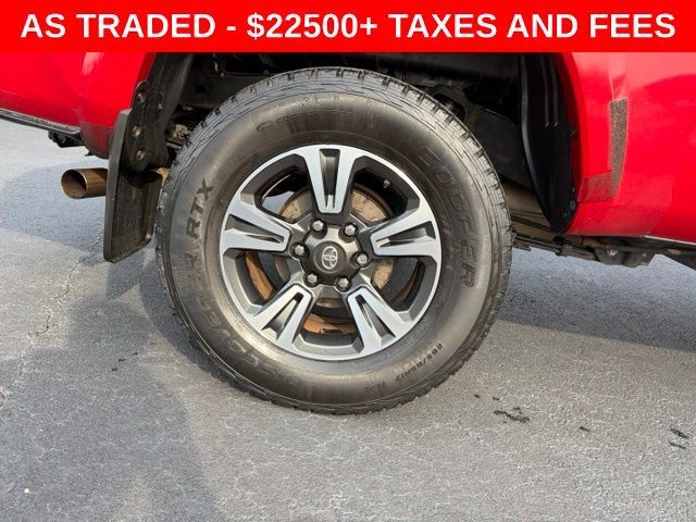Used 2016 Toyota Tacoma TRD Sport w/ Towing Package AWD/4WD image 7