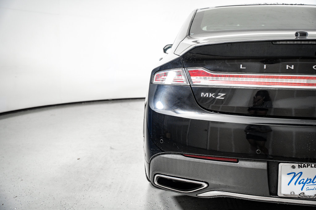 Used 2020 Lincoln MKZ Reserve w/ Elements Package FWD image 12