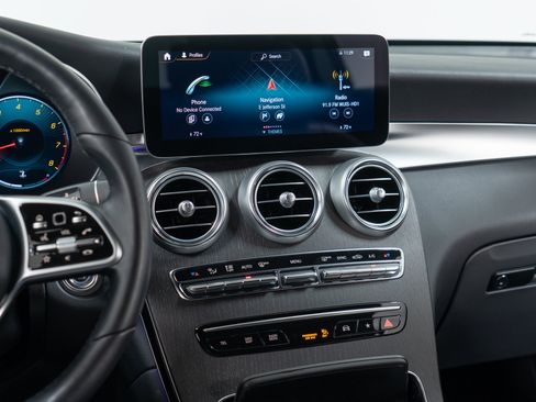 Certified 2022 Mercedes-Benz GLC 300 4MATIC image 19