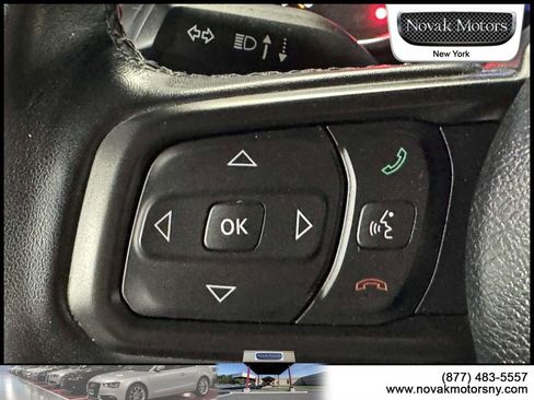 Used 2022 Jeep Wrangler Unlimited Sport AWD/4WD image 13
