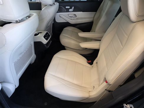 New 2026 Mercedes-Benz GLS 450 4MATIC image 12