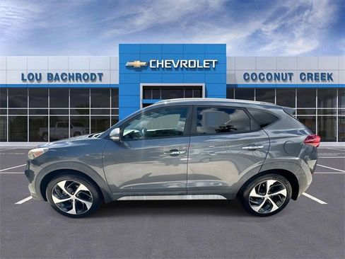 Used 2018 Hyundai Tucson Limited image 5