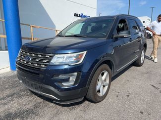 Used 2017 Ford Explorer XLT w/ Equipment Group 202A image 1