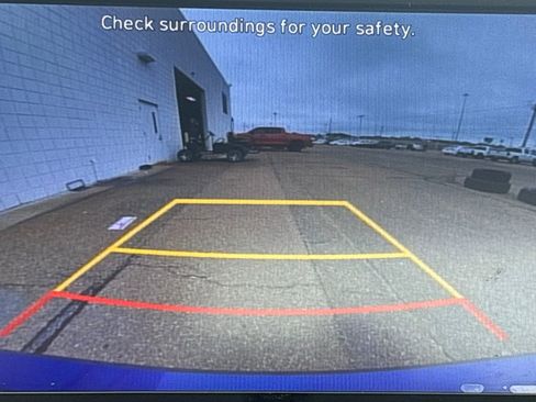 Used 2021 Hyundai Elantra SEL image 10