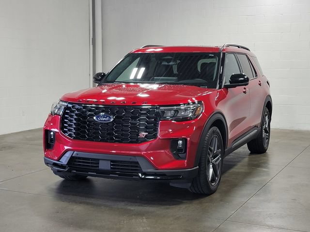 Used 2025 Ford Explorer ST w/ Sun And Sound Package AWD/4WD image 2