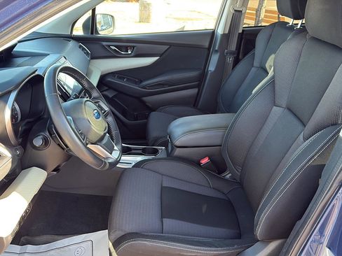 Used 2021 Subaru Ascent Premium w/ Convenience Package image 6