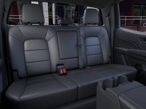 New 2026 GMC Canyon Elevation w/ Convenience Package RWD image 18