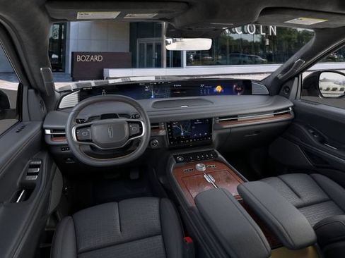 New 2026 Lincoln Navigator L Black Label AWD/4WD image 10