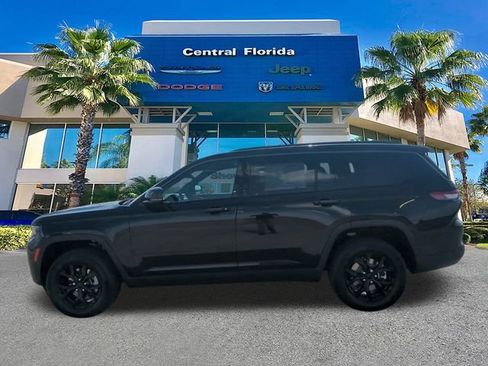New 2026 Jeep Grand Cherokee L 4WD image 8