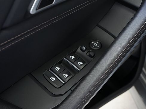 Used 2024 BMW X6 xDrive40i w/ Premium Package image 20