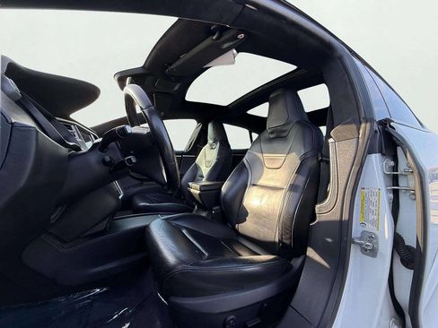 Used 2016 Tesla Model S 75D image 17