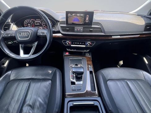 Used 2018 Audi Q5 2.0T Premium AWD/4WD image 16