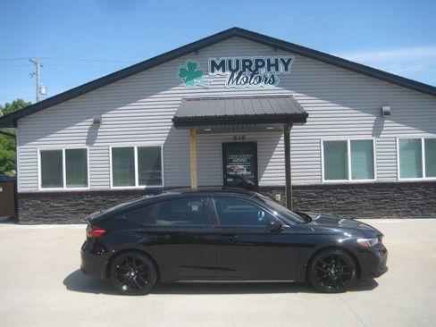 Used 2023 Honda Civic Sport image 1