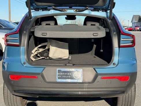 Certified 2023 Volvo C40 P8 Recharge Plus w/ Climate Package image 17