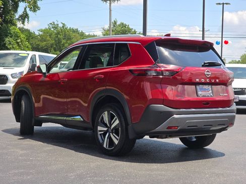 Used 2023 Nissan Rogue SL w/ SL Premium Package AWD/4WD image 10