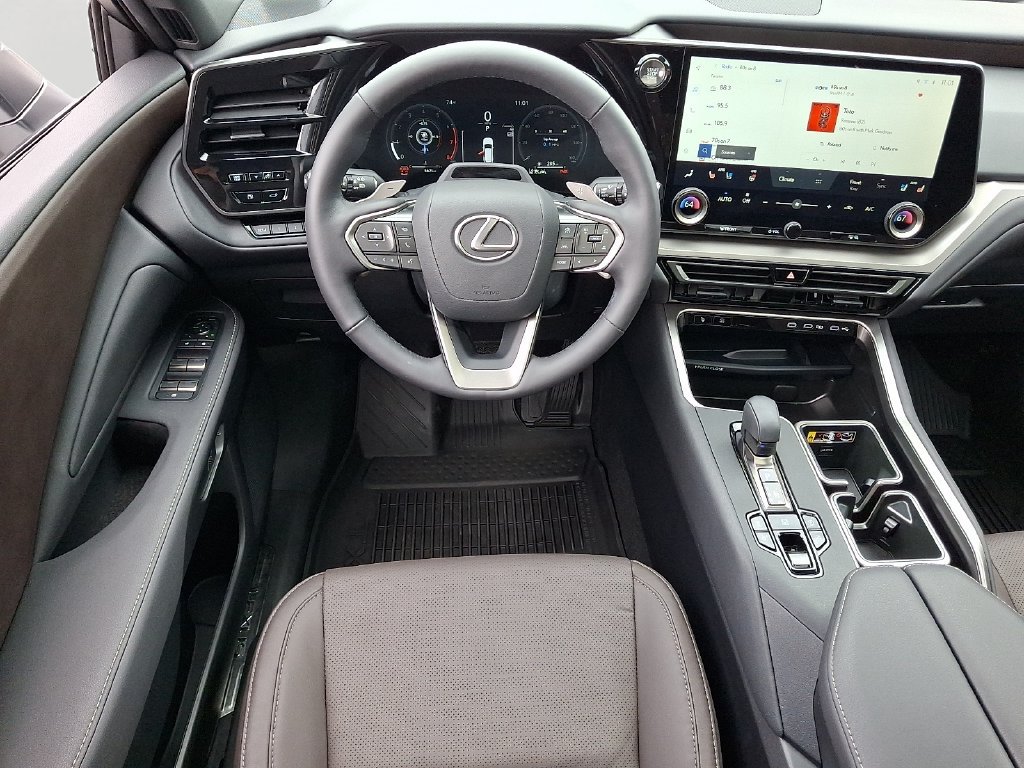 Certified 2026 Lexus TX 350 AWD w/ Technology Package image 13