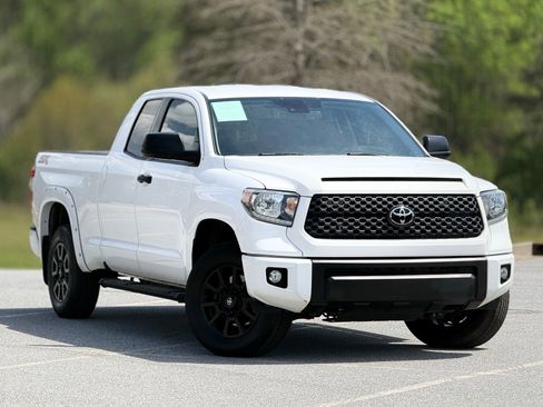 Used 2021 Toyota Tundra SR5 w/ SX Package AWD/4WD image 13