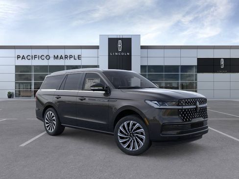 New 2026 Lincoln Navigator Black Label AWD/4WD image 7