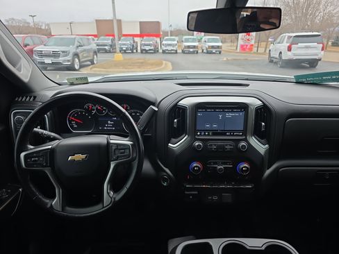 Certified 2021 Chevrolet Silverado 1500 LT w/ Bed Protection Package image 5