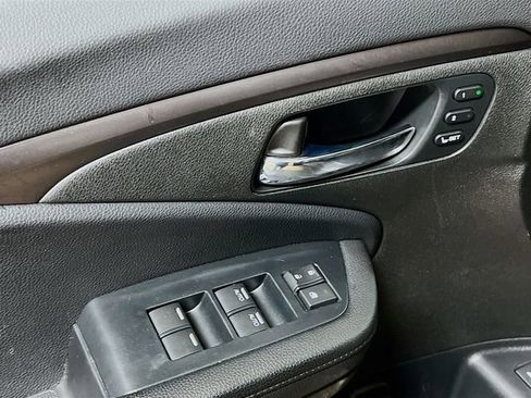 Used 2022 Honda Pilot Special Edition image 17