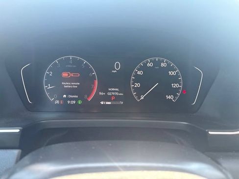 Used 2024 Honda Pilot EX-L image 10