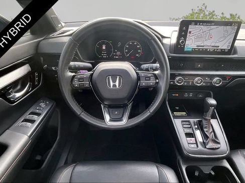 Used 2023 Honda CR-V Sport Touring image 5