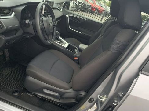 Certified 2025 Toyota RAV4 LE AWD/4WD image 18