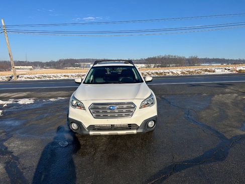 Used 2017 Subaru Outback 3.6R Limited image 6
