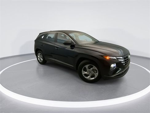 Used 2024 Hyundai Tucson SE image 6